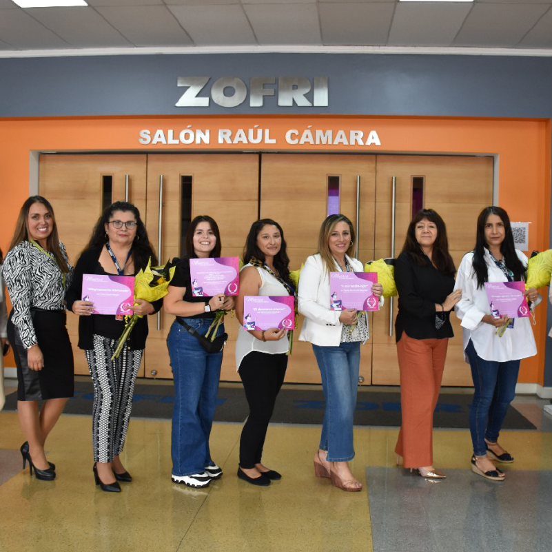 ZOFRI premia a ganadoras de concurso de cuentos sobre mujeres
